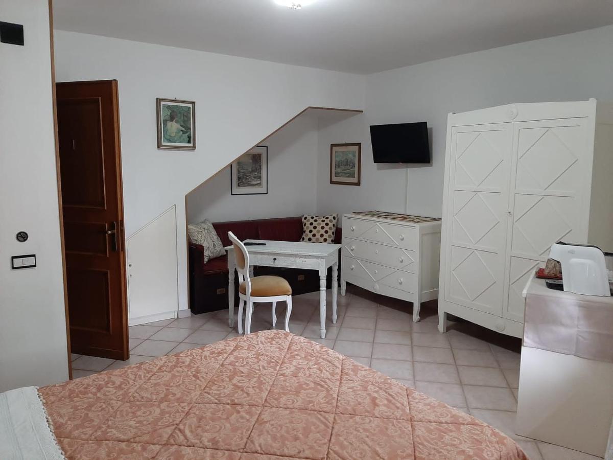 La Bed & Breakfast 3*